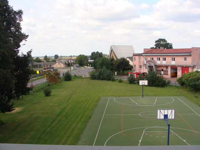 Zdjęcie Widok z dachu szkoły na centrum Masłowic _001_413673
