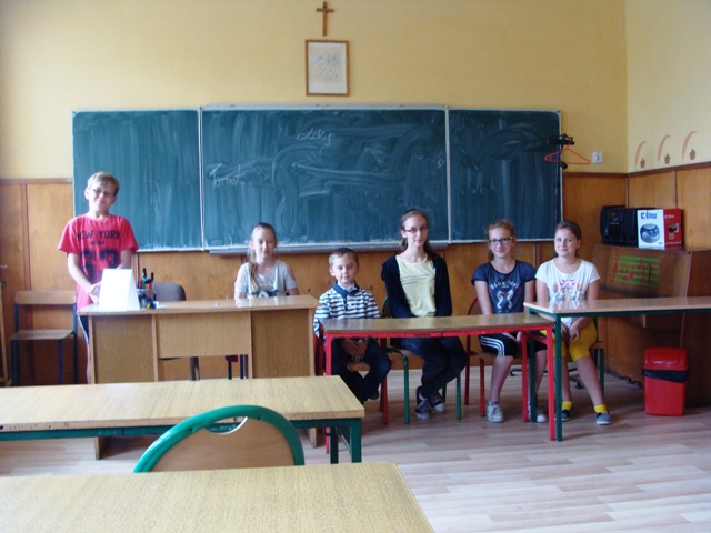Zdjęcie Samorząd szkolny na zebraniu w dniu 25 czerwca 2015 roku _020_458331